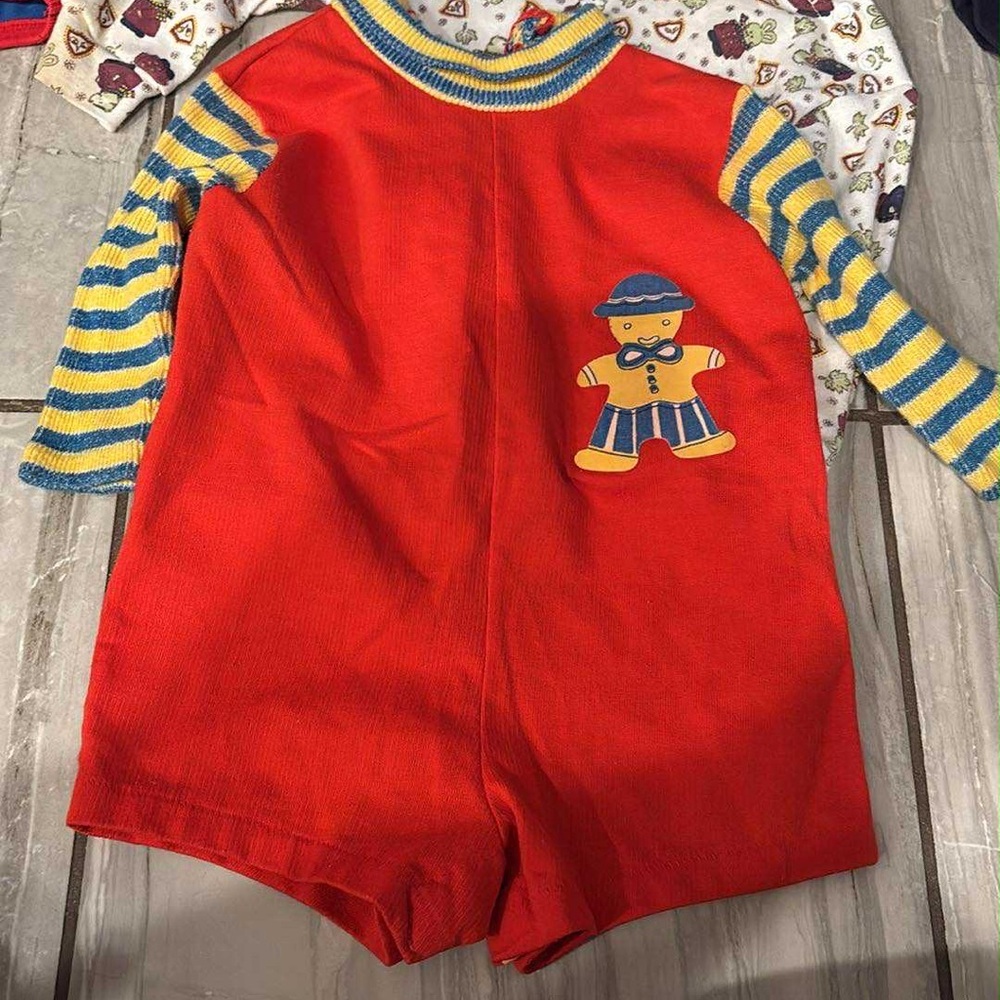 RARE vintage Carter’s 6-9 month romper
